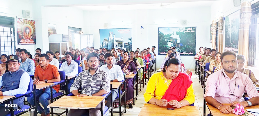 एपीजे अब्दुल कलाम भारतीय शिक्षा के अग्रदूत थे एपीजे अब्दुल कलाम भारतीय शिक्षा के अग्रदूत थे