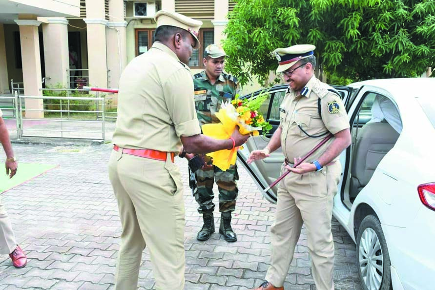 गर्ग ने ग्रहण किया पदभार