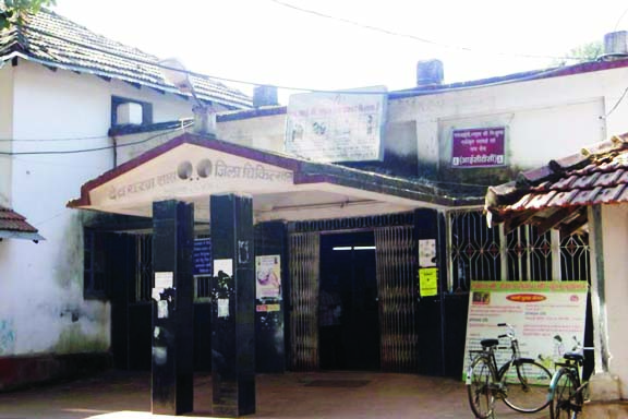 बारिश में मरीजों की बढ़ती संख्या को देख अब जिला अस्पताल में सुबह 8 से रात 8 बजे तक ओपीडी, भटकने से मिलेगी निजात  