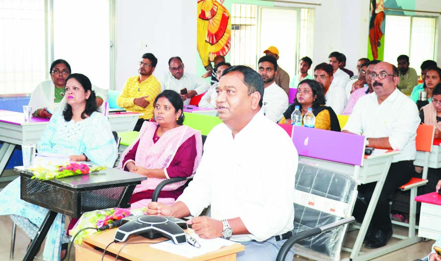 सफलता प्राप्त करने के लिए लगन जरूरी-कलेक्टर 