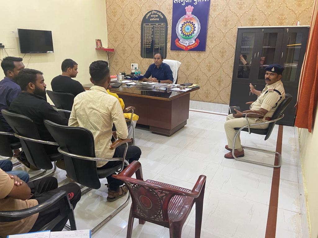 डीजे संचालकों को अनुमति प्राप्त कर एवं आवाज़ तय मानक के आधार पर रखकर संचालन करने निर्देश