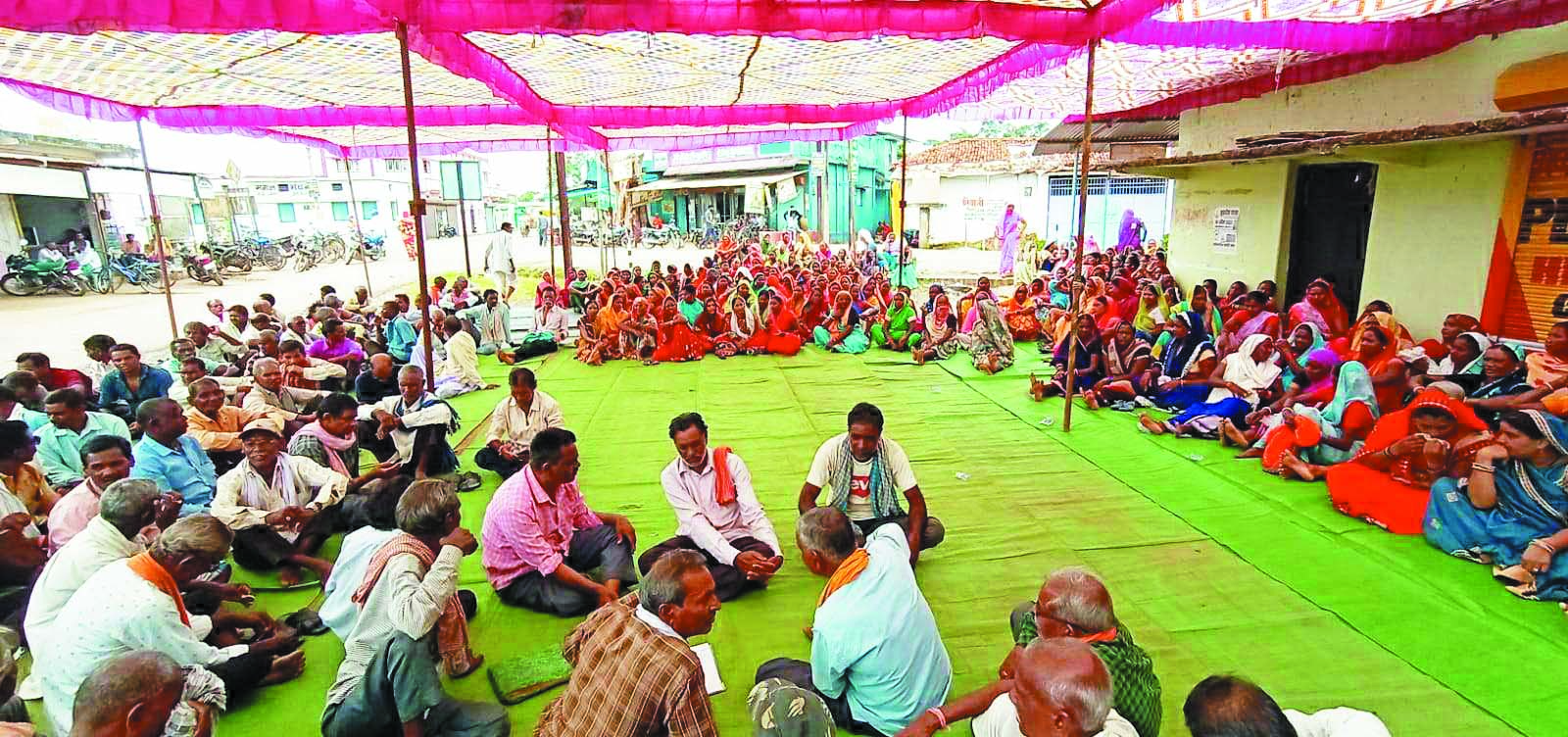 सरकार ने नहीं पर घुमका के ग्रामीणों ने लिया शराबबंदी को लेकर कठोर फैसला सरकार ने नहीं पर घुमका के ग्रामीणों ने लिया शराबबंदी को लेकर कठोर फैसला