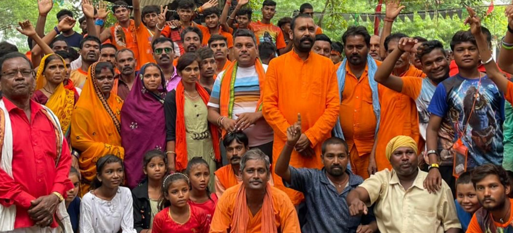 अंतिम सावन सोमवार को कांवरियों की भीड़