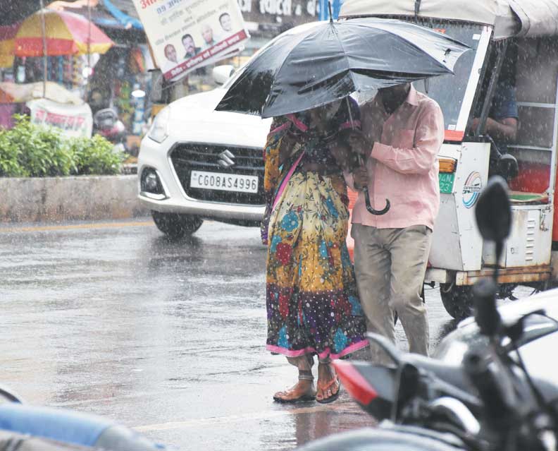 रूक रूककर दिनभर होती रही बारिश, भारी बारिश की चेतावनी रूक रूककर दिनभर होती रही बारिश, भारी बारिश की चेतावनी