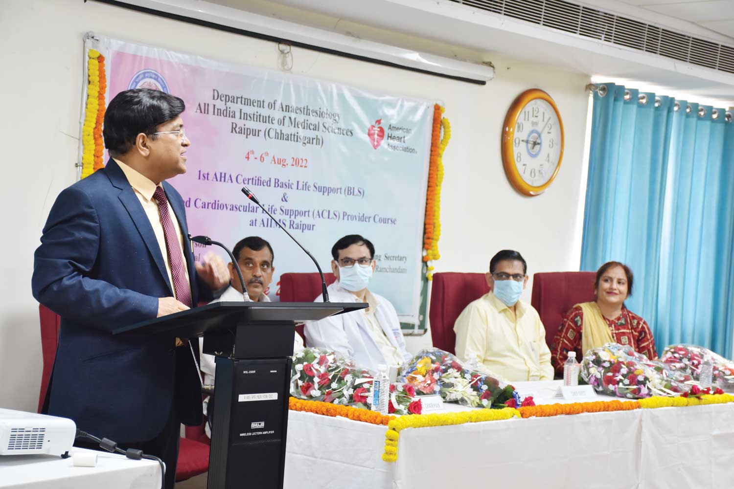 तत्काल सीपीआर से हार्टअटैक रोका जा सकता है-डॉ. सरिता तत्काल सीपीआर से हार्टअटैक रोका जा सकता है-डॉ. सरिता