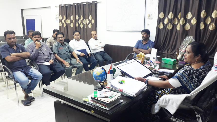 24 के बाद दुकानों के सामने सामान रखा, गलत जगह पार्किंग तो होगी कड़ी कार्रवाई 24 के बाद दुकानों के सामने सामान रखा, गलत जगह पार्किंग तो होगी कड़ी कार्रवाई