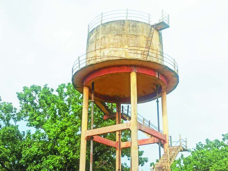 पानी टंकी शो पीस बना, भाजयुमो ने दी चक्काजाम की चेतावनी