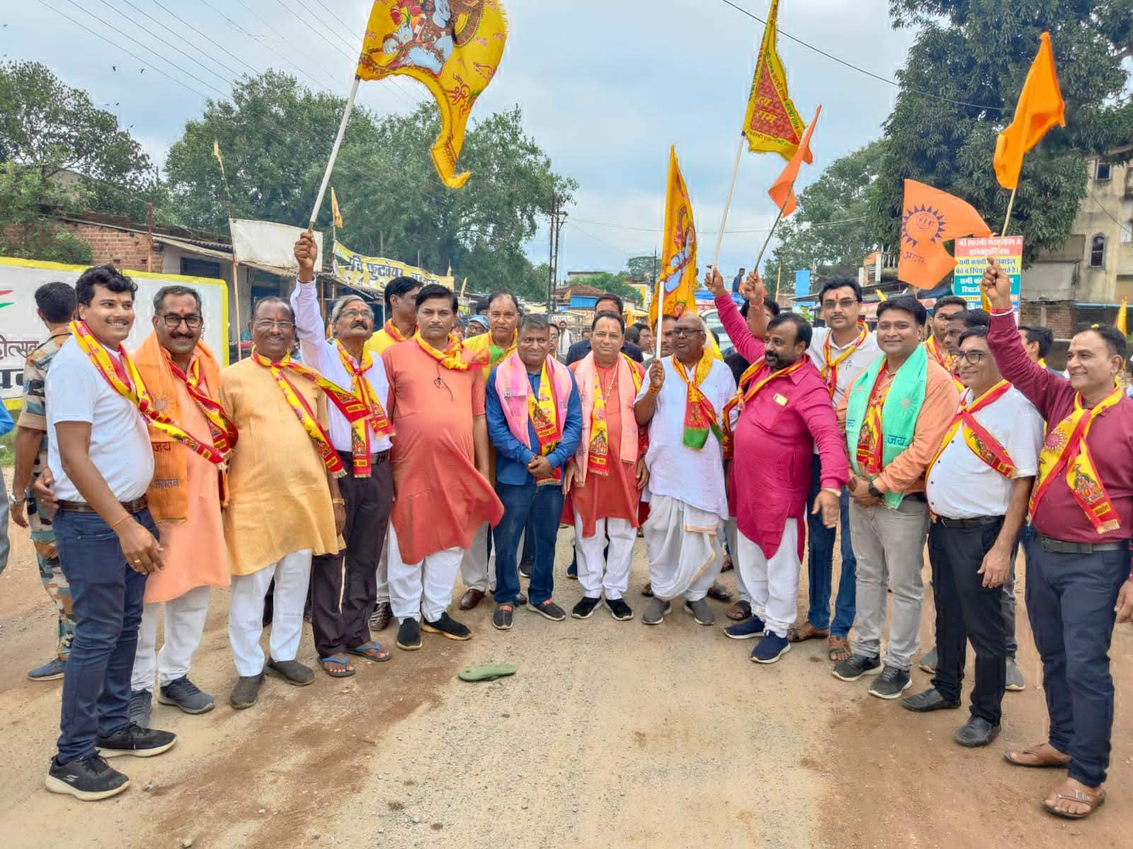 मां लक्ष्मी की रथयात्रा का अंबिकापुर में भव्य स्वागत