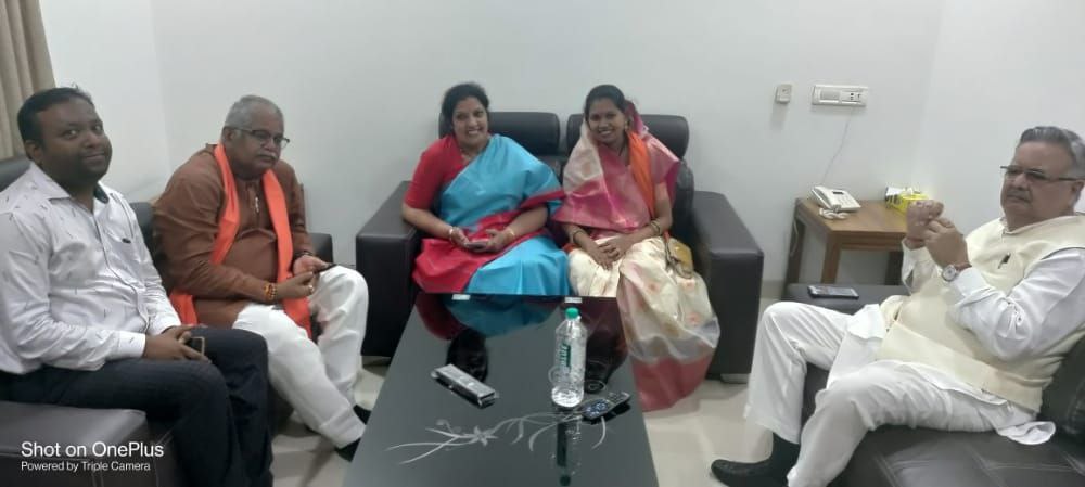 छग प्रभारी से जिपं अध्यक्ष ने की सौजन्य मुलाकात