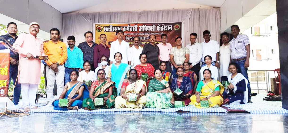 बेमुद्दत हड़ताल, 9वें दिन भी जारी