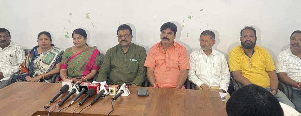 मोदी के विदाई के साथ ही देश की जनता को महंगाई से मुक्ति मिलेगी