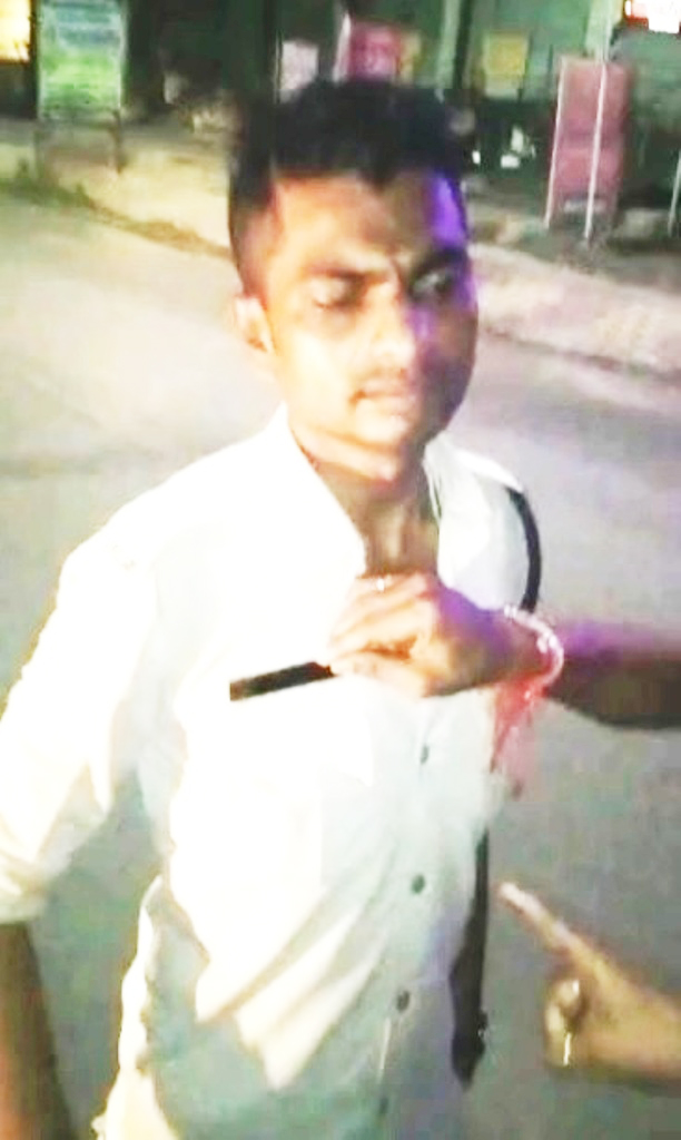 आरक्षक को महिला ने मारी थप्पड़, वीडियो वायरल, एसएसपी ने जांच बिठाई