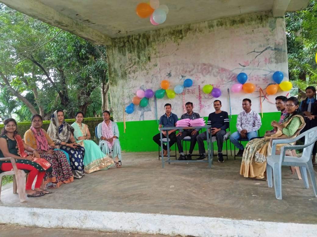 शिक्षक दिवस पर विविध कार्यक्रम, सम्मान