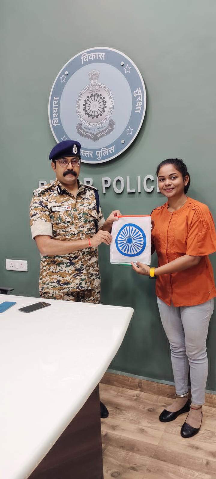 नैना की उपलब्धि पर आईजी ने सराहा