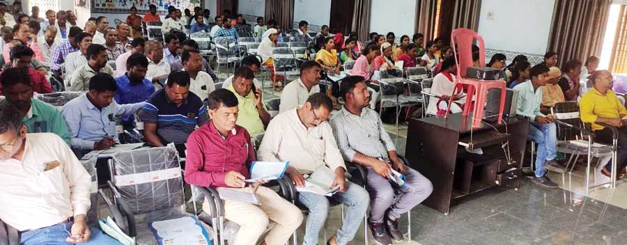 बाल संरक्षण की दी जानकारी