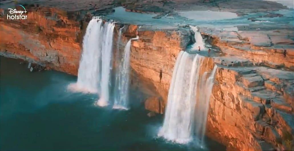 हॉटस्टार की एक्शन वेब सीरीज ‘आर या पार’ का टीजऱ रिलीज