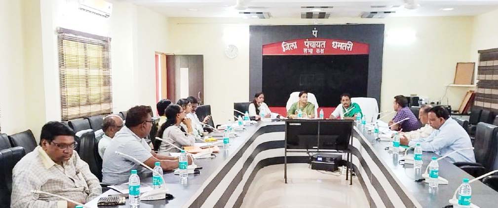 कृषि स्थायी समिति की बैठक, सब्जियों में मल्चिंग के लिए मिलेगा अनुदान