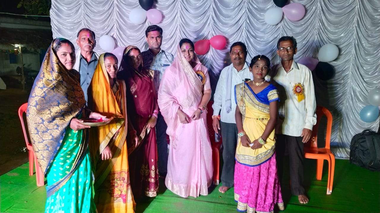 बाजार शेड के लिए 10 लाख की घोषणा