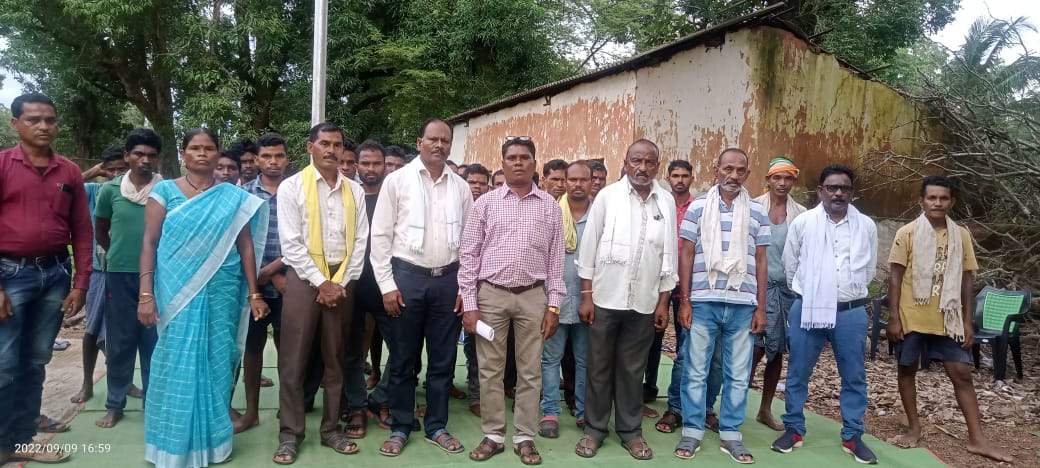 गबन के आरोप में घिरे सचिव व तकनीकी सहायक, सरपंच व पंचों ने की कार्रवाई की मांग गबन के आरोप में घिरे सचिव व तकनीकी सहायक, सरपंच व पंचों ने की कार्रवाई की मांग