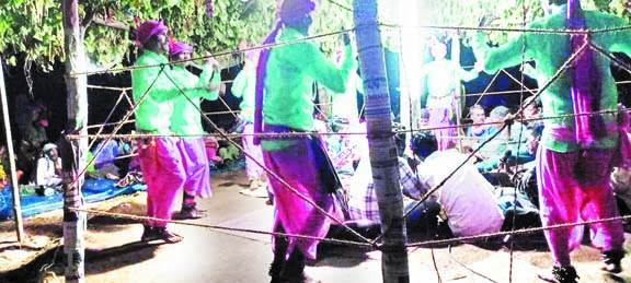 धुँआछापर में रामधुनी की धूम, 15 गांव की टीमों ने लिया भाग धुँआछापर में रामधुनी की धूम, 15 गांव की टीमों ने लिया भाग