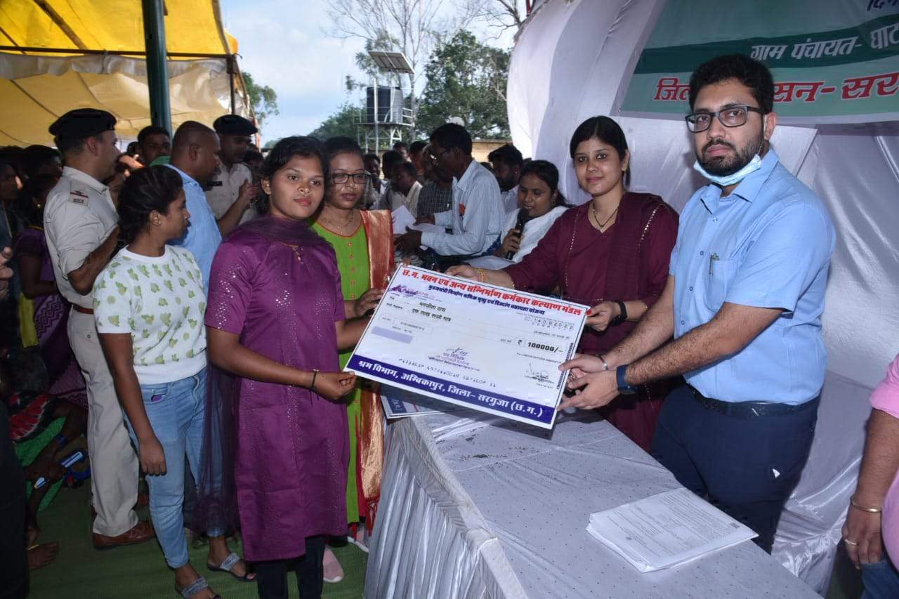 कोल प्रभावित गांव में समाधान कार्यक्रम, विकास कार्यों के लिए 20 लाख की मंजूरी