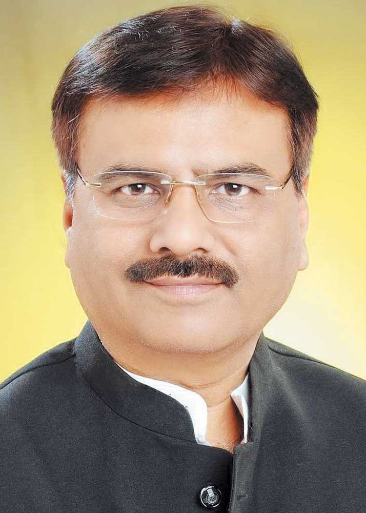 पौधरोपण कर मनाएंगे मोदी का जन्मदिन-शर्मा