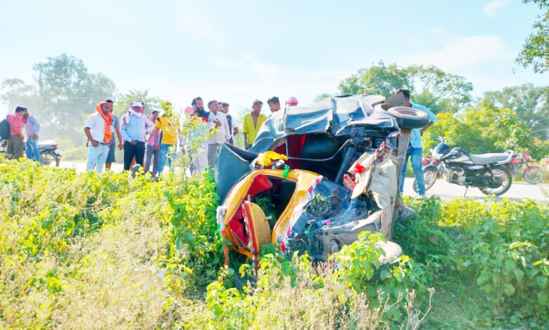 पिकअप की ठोकर से ऑटो चालक घायल  