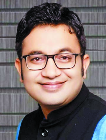 रक्तदान महादान: सभी युवा जरुर करें रक्तदान - देवांगन रक्तदान महादान: सभी युवा जरुर करें रक्तदान - देवांगन