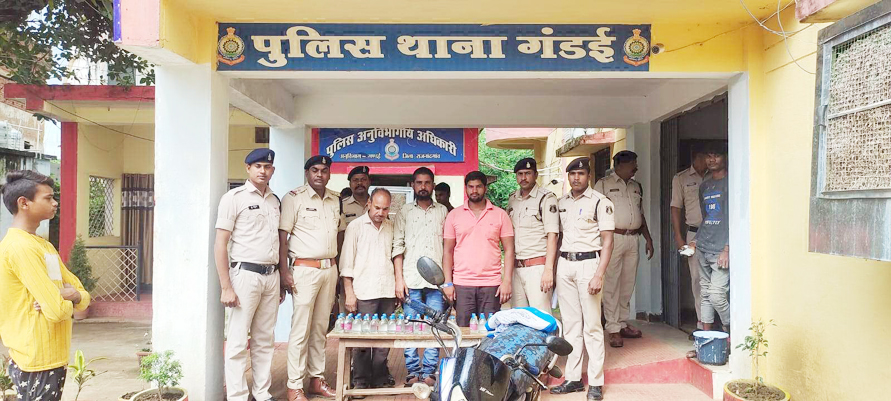 शराब के तीन मामलों में कार्रवाई