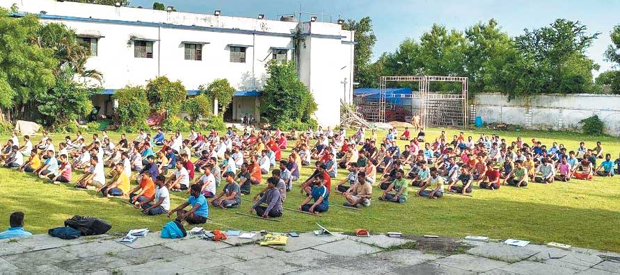 सात दिवसीय संघ परिचय वर्ग जारी सैकड़ों युवा, व्यापारी, कर्मचारी ले रहे हिस्सा