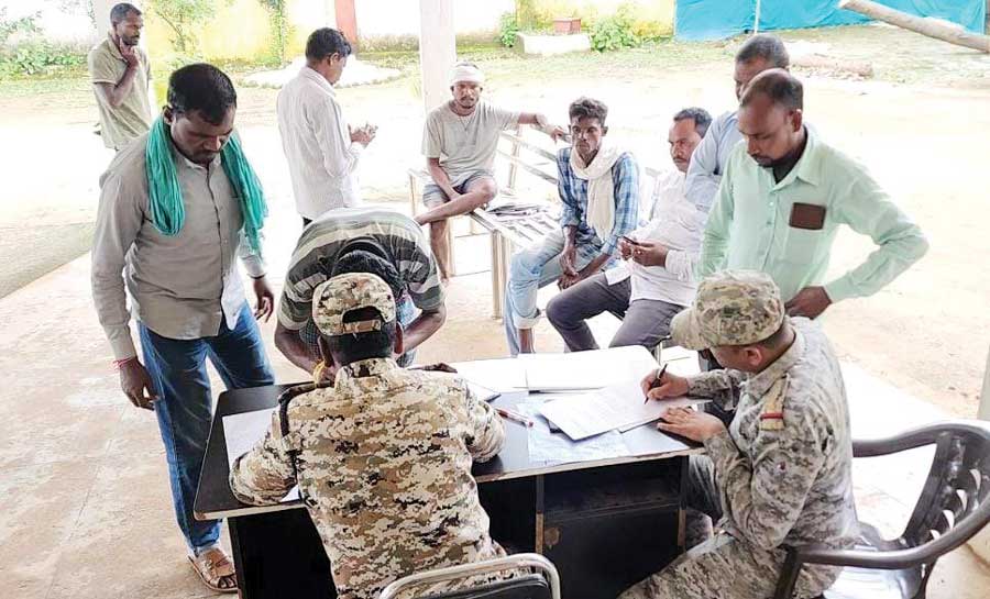 मछली पकडऩे घर से निकला था अधेड़, तालाब में तैरती मिली लाश मछली पकडऩे घर से निकला था अधेड़, तालाब में तैरती मिली लाश