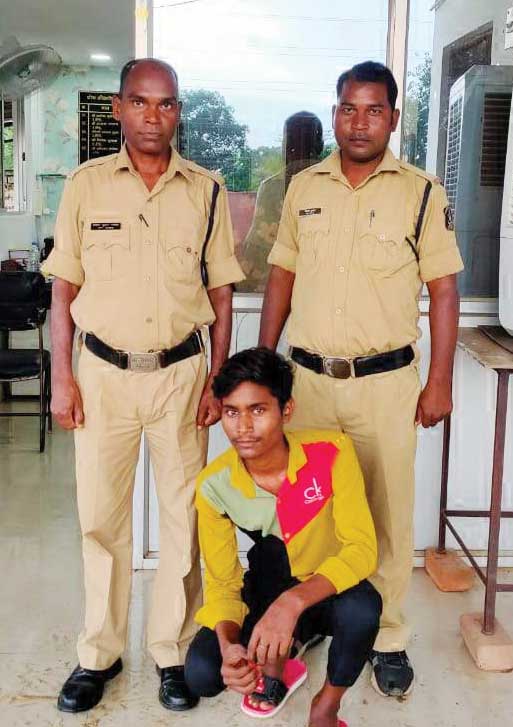 रेप का आरोपी यूपी से गिरफ्तार