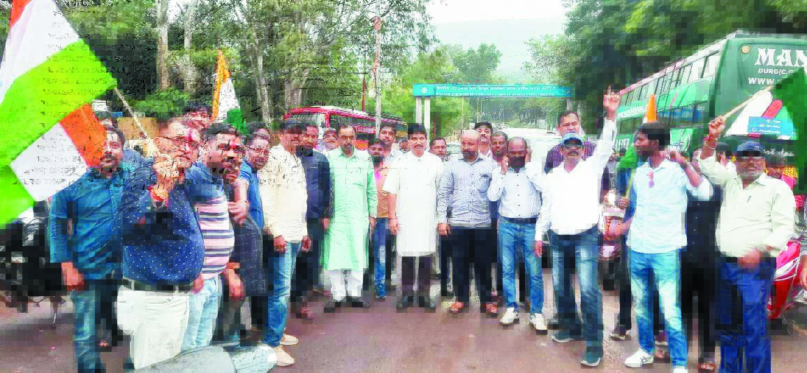 ऑल इंडिया एनएमडीसी वर्कर्स फेडरेशन के महामंत्री जामा के किरंदुल आगमन पर स्वागत