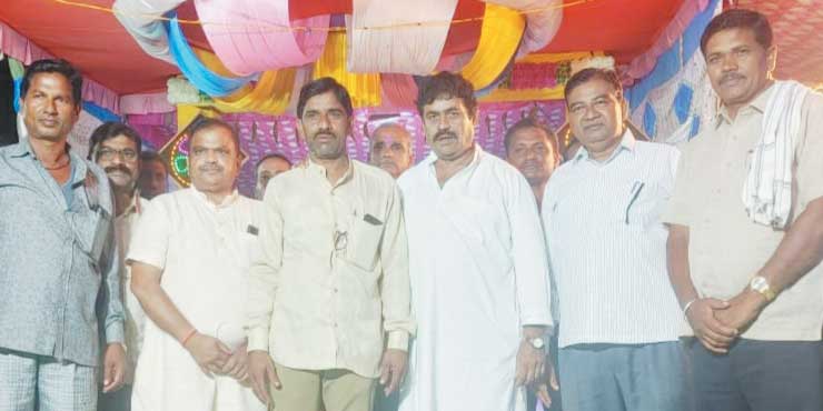 राजनीति में कौन अपना कौन पराया समझना जरूरी है— साहूू राजनीति में कौन अपना कौन पराया समझना जरूरी है— साहूू
