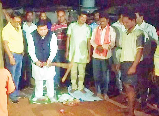 पेयजल की समस्या से वार्डवासी परेशान, विधायक ने की मांग पूरी