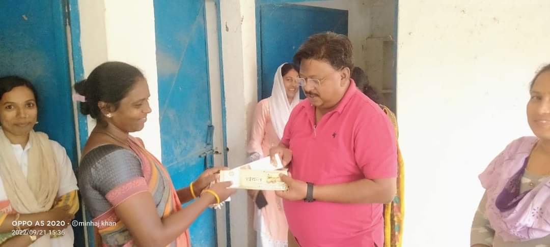 संसदीय सचिव मिंज ने महिलाओं को आत्मनिर्भर बनने दिए टिप्स