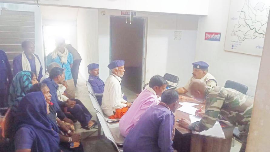 गंडई में कोटवारों की बैठक आयोजित गंडई में कोटवारों की बैठक आयोजित