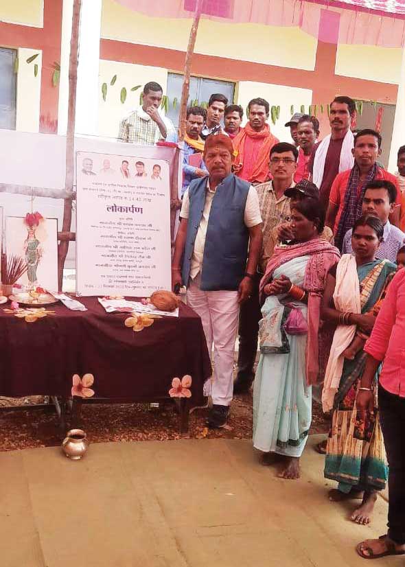 विधायक चंदन ने किया नए बने पंचायत भवन का उद्घाटन विधायक चंदन ने किया नए बने पंचायत भवन का उद्घाटन