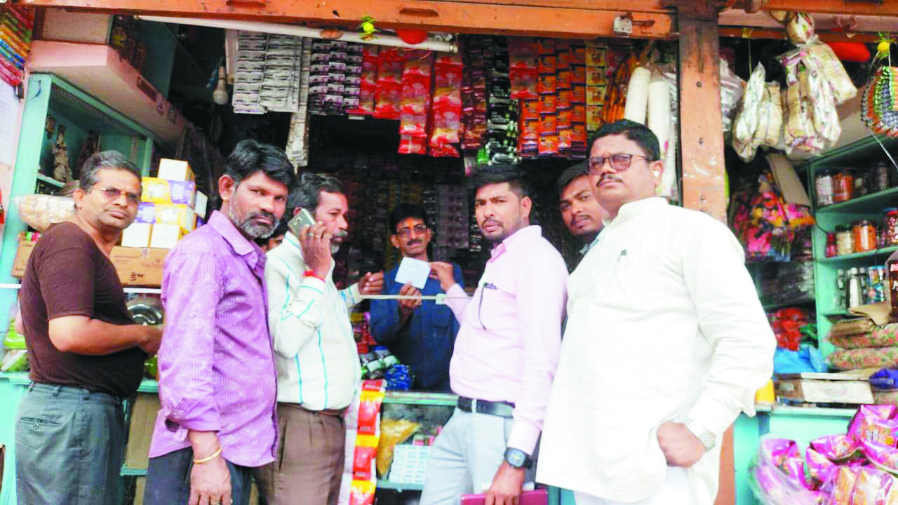 9 दुकानों से 3 किलो प्रतिबंधित प्लास्टिक जब्त, वसूला जुर्माना