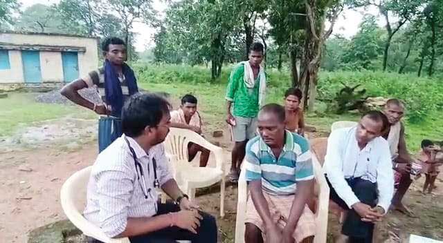 प्रभावित गांवों के लिए भेजी गई स्वास्थ्य टीम प्रभावित गांवों के लिए भेजी गई स्वास्थ्य टीम