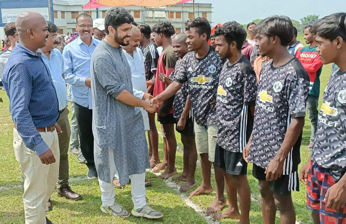 ग्रामीण खेल और सांस्कृतिक प्रतिभाओं को निखारने राजीव मितान क्लब एक बेहतर प्रयास-आदित्येश्वर