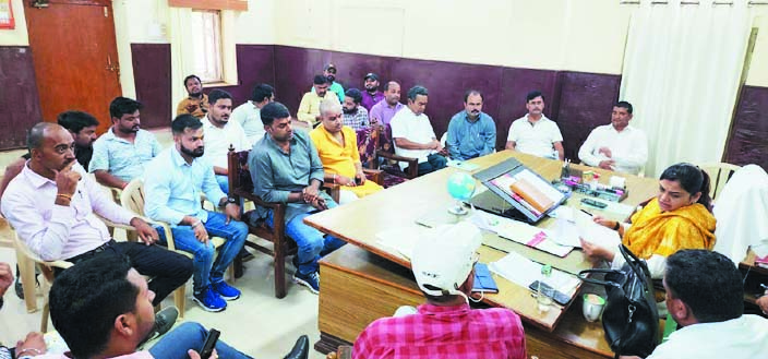 राशि वापसी पर भाजपाईयों ने उठाए सवाल, तो समिति ने राशि की वापस