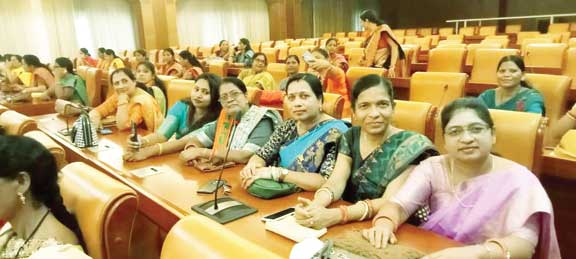 भूपेश सरकार के खिलाफ भाजपा महिला मोर्चा की हुंकार रैली, तैयारी बैठक भूपेश सरकार के खिलाफ भाजपा महिला मोर्चा की हुंकार रैली, तैयारी बैठक