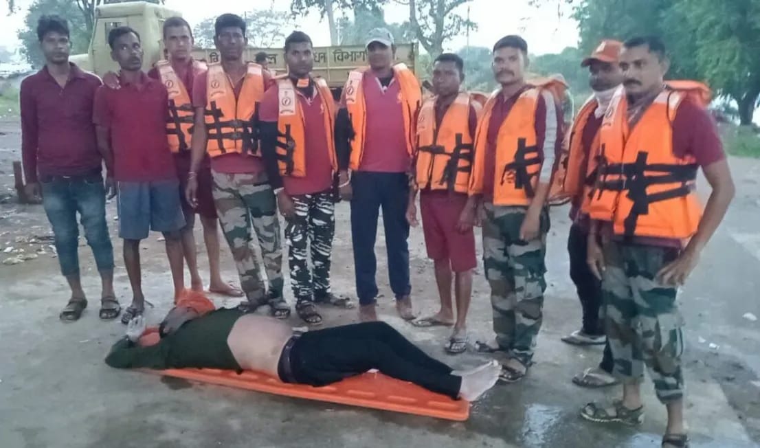 रिश्ता टूटने से दु:खी बैंक कर्मी ने की खुदकुशी, एसडीआरएफ टीम को शिवनाथ में आज मिली लाश रिश्ता टूटने से दु:खी बैंक कर्मी ने की खुदकुशी, एसडीआरएफ टीम को शिवनाथ में आज मिली लाश