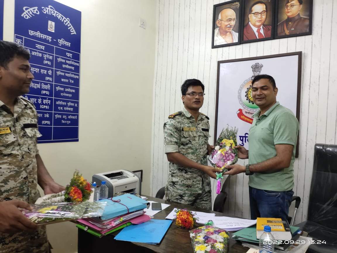 नए थाना प्रभारी गोविंद यादव ने संभाला कार्यभार नए थाना प्रभारी गोविंद यादव ने संभाला कार्यभार
