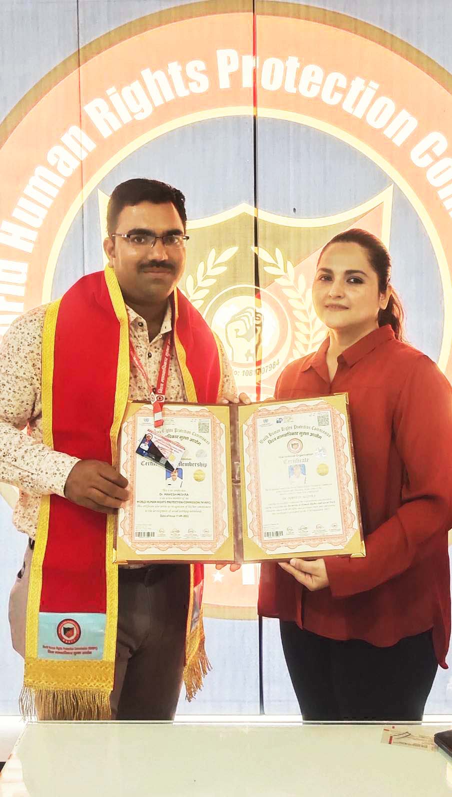 ट्रैफिक मैन महेश को मानद डॉक्टरेट