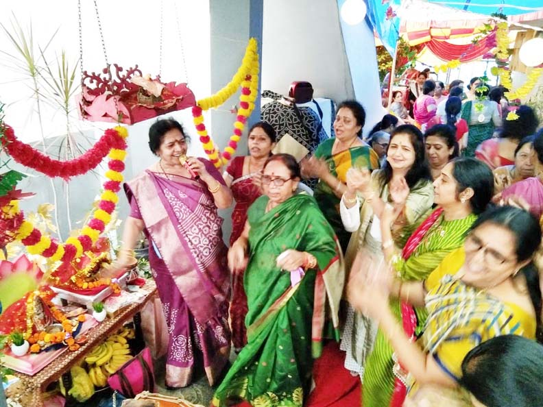 गरबा की धूम गरबा की धूम
