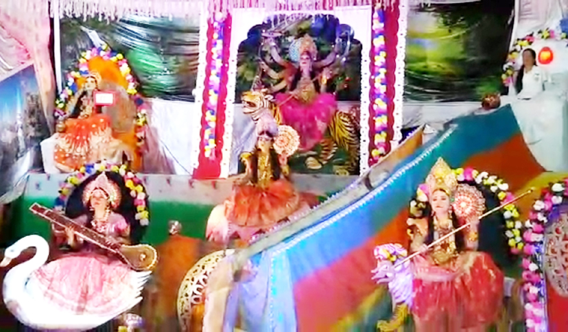 चैतन्य झांकियों ने लोगों का मनमोहा चैतन्य झांकियों ने लोगों का मनमोहा