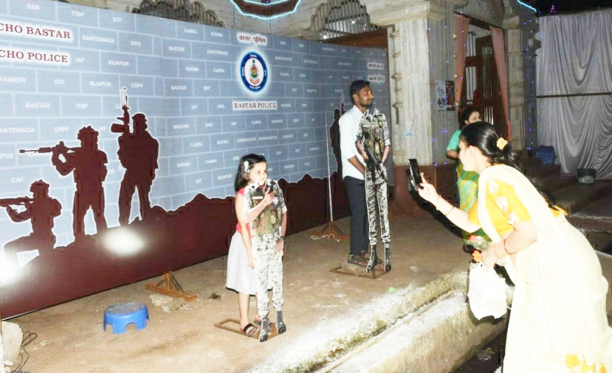 बस्तर दशहरा की तैयारी पूरी, सुरक्षा के पुख्ता इंतजाम बस्तर दशहरा की तैयारी पूरी, सुरक्षा के पुख्ता इंतजाम