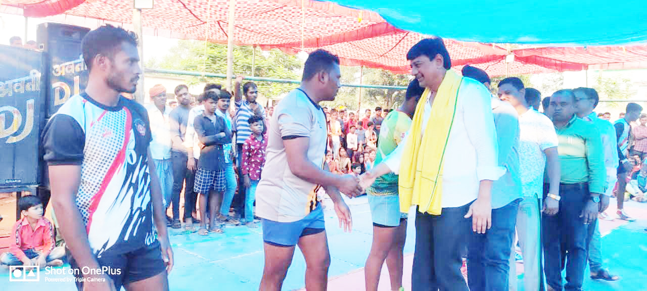 रायतुम कबड्डी स्पर्धा में मुनगासेर की टीम विजेता रायतुम कबड्डी स्पर्धा में मुनगासेर की टीम विजेता
